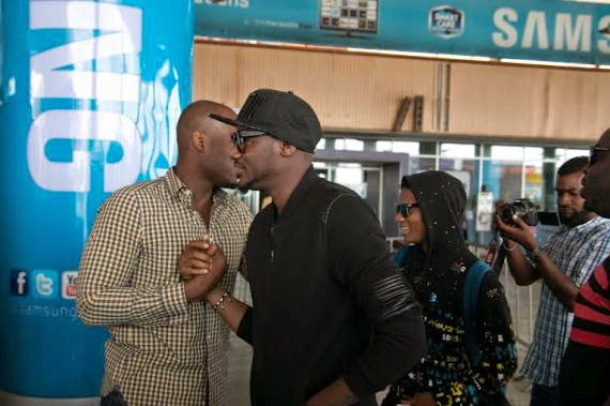 4 2Face Idibia And Wizkid Land In Ghana For Their Concert [See Photo]